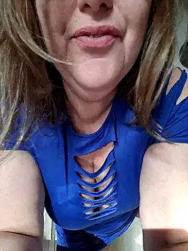 Snapshot of Mara-24 chatting on 03-06-25, 03:24 Mara-24 online show from 03-06-25, 03:24