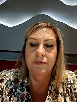 Snapshot of Mara-24 chatting on 10-03-25, 07:11 Mara-24 online show from 10-03-25, 07:11