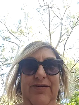 Snapshot of Mara-24 chatting on 10-28-25, 09:35 Mara-24 online show from 10-28-25, 09:35