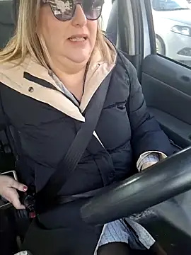 Snapshot of Mara-24 chatting on 02-17-26, 09:06 Mara-24 online show from 02-17-26, 09:06