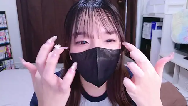 Snapshot of mari_tan_ch chatting on 02-25-26, 05:06 mari tan ch online show from 02-25-26, 05:06