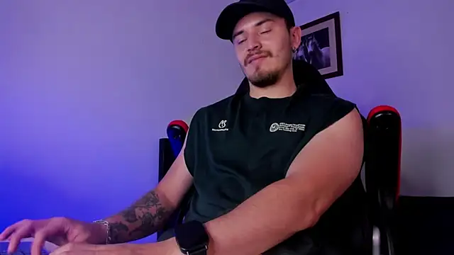 james connor2 online show from 01-09-25, 06:57