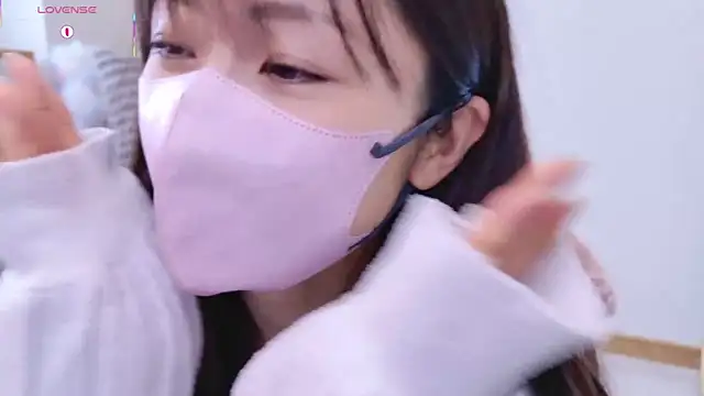 meg 0901 online show from 02-19-25, 01:08