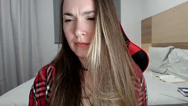 Naughty Annn online show from 12-15-25, 01:43