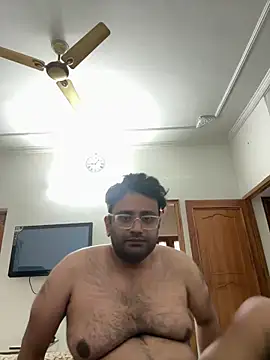 Snapshot of shree7776trrr chatting on 02-18-26, 10:00 shree7776trrr online show from 02-18-26, 10:00