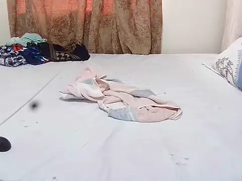 slender sweet online show from 11-23-25, 09:09