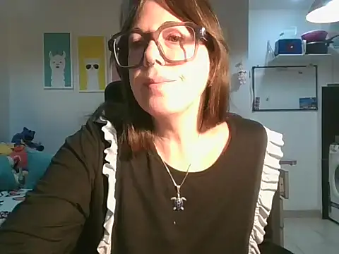 Snapshot of Calentandote chatting on 06-01-26, 08:49 Calentandote online show from 06-01-26, 08:49