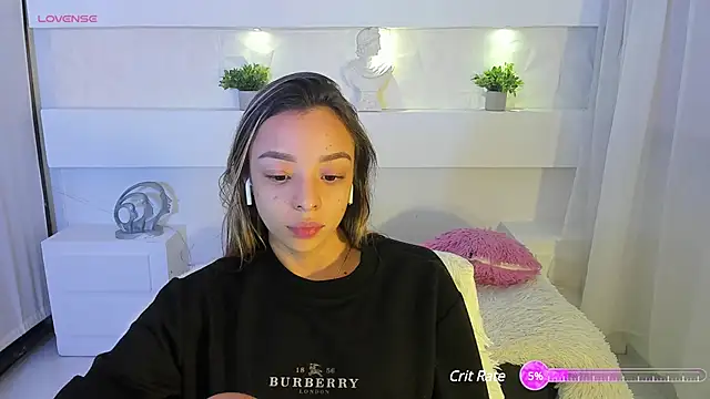 AliceRoss0 online show from 02-07-25, 03:30