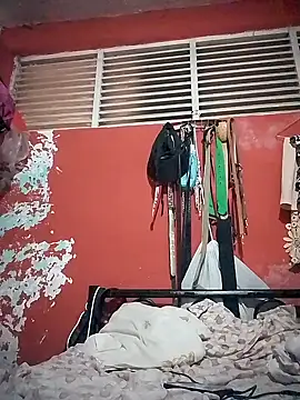 Snapshot of VL25DN26 chatting on 02-15-25, 12:15 VL25DN26 online show from 02-15-25, 12:15