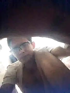 Snapshot of VL25DN26 chatting on 03-19-25, 08:45 VL25DN26 online show from 03-19-25, 08:45