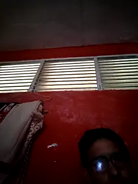 Snapshot of VL25DN26 chatting on 09-16-25, 07:26 VL25DN26 online show from 09-16-25, 07:26