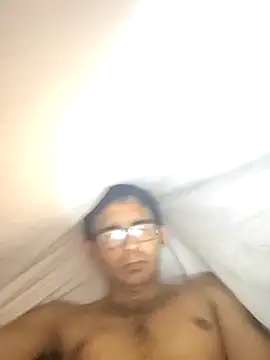 Snapshot of VL25DN26 chatting on 10-07-25, 04:53 VL25DN26 online show from 10-07-25, 04:53