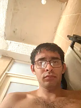 Snapshot of VL25DN26 chatting on 10-15-25, 07:36 VL25DN26 online show from 10-15-25, 07:36