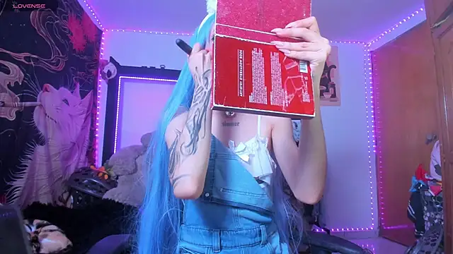 Alicedangerrr online show from 06-11-26, 03:48