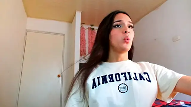 Snapshot of alexaryderr chatting on 02-22-26, 08:51 alexaryderr online show from 02-22-26, 08:51