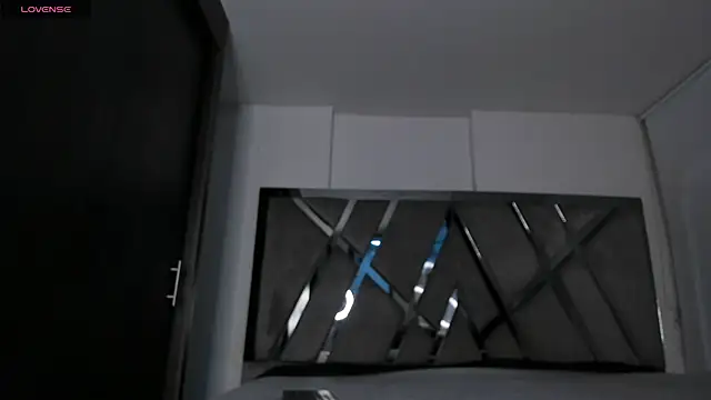 samaay07  online show from 10-22-25, 03:18