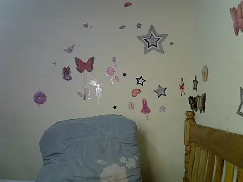 Pretty tiffany online show from 03-19-25, 08:32