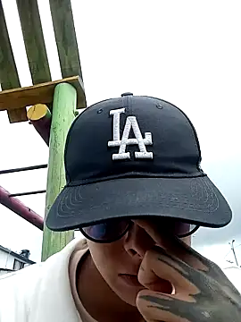 Cuervo maniaco online show from 12-04-24, 04:49