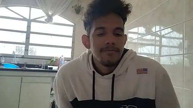 RenziTatte online show from 09-27-25, 01:49