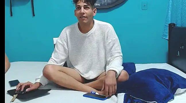 Snapshot of Dirtymatthew chatting on 02-02-25, 09:23 Dirtymatthew online show from 02-02-25, 09:23