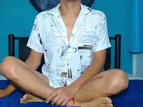 Snapshot of Dirtymatthew chatting on 02-16-25, 05:37 Dirtymatthew online show from 02-16-25, 05:37