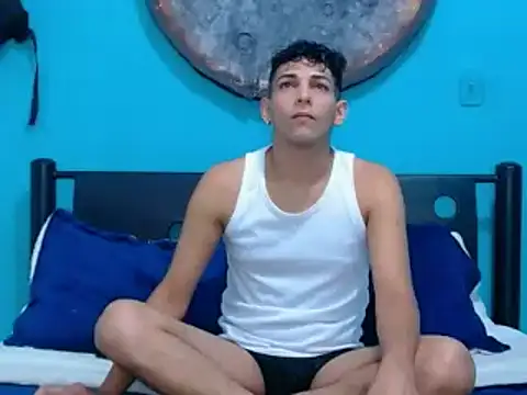 Snapshot of Dirtymatthew chatting on 03-04-25, 12:07 Dirtymatthew online show from 03-04-25, 12:07