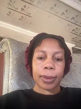 NAUGHTYSHALOTXX online show from 10-09-25, 09:18