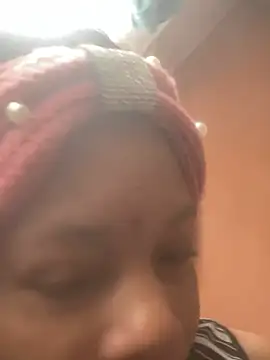 NAUGHTYSHALOTXX online show from 04-22-26, 12:07