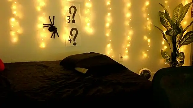 Sapphir3xoxo online show from 10-29-25, 10:55