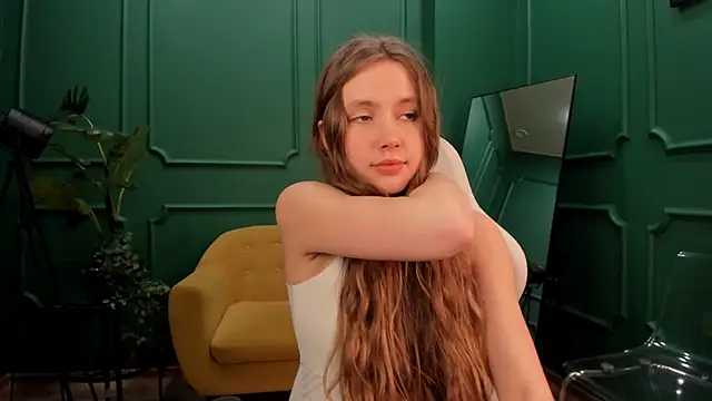 MaryannSoftt online show from 03-12-25, 06:22