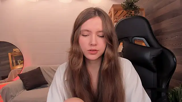 MaryannSoftt online show from 09-30-25, 03:17