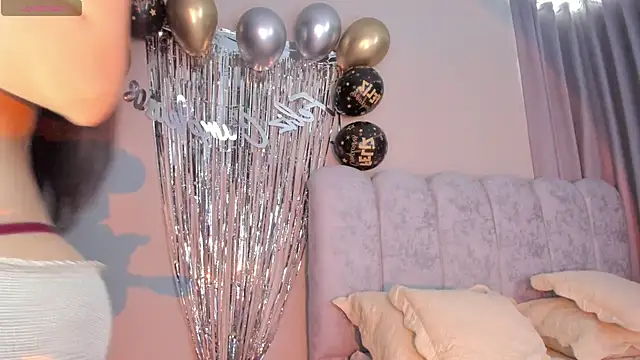 ashlyestone online show from 04-21-26, 06:23