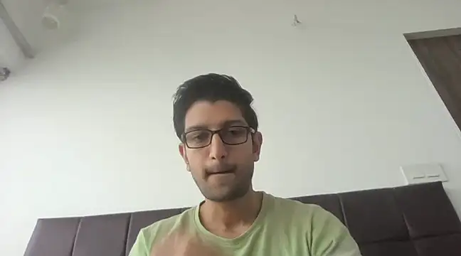 Snapshot of arjun_077 chatting on 12-20-24, 10:16 arjun 077 online show from 12-20-24, 10:16