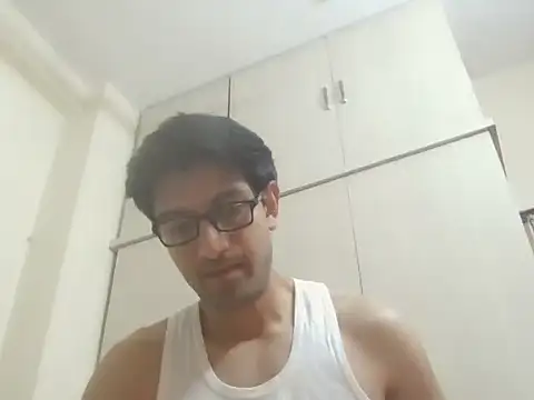 Snapshot of arjun_077 chatting on 11-13-25, 05:23 arjun 077 online show from 11-13-25, 05:23