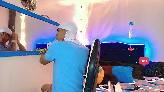 Damian latinxxx online show from 02-11-25, 02:57