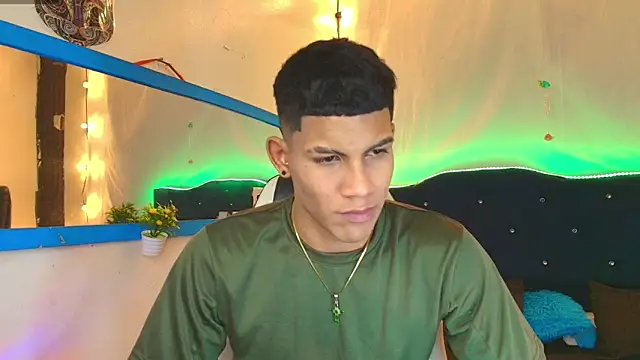 Damian latinxxx online show from 02-13-25, 06:30