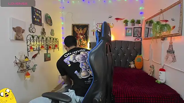 Damian latinxxx online show from 01-10-26, 02:57