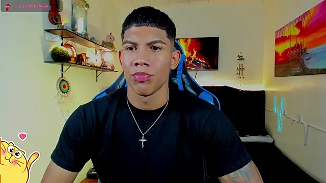 Damian latinxxx online show from 06-19-26, 03:11
