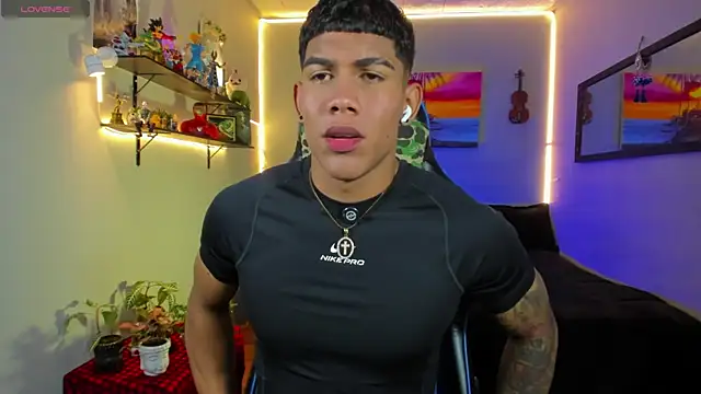 Damian latinxxx online show from 07-18-26, 09:02