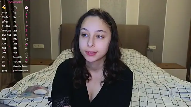 Agatha Sade online show from 12-22-24, 01:00