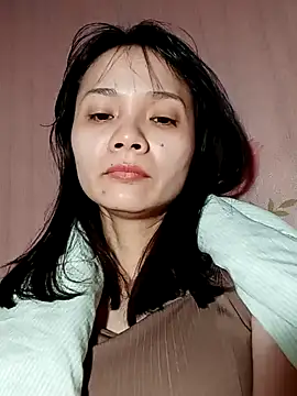 Snapshot of Cute20love20 chatting on 01-03-25, 07:39 Cute20love20 online show from 01-03-25, 07:39