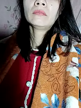 Snapshot of Cute20love20 chatting on 01-16-25, 07:41 Cute20love20 online show from 01-16-25, 07:41