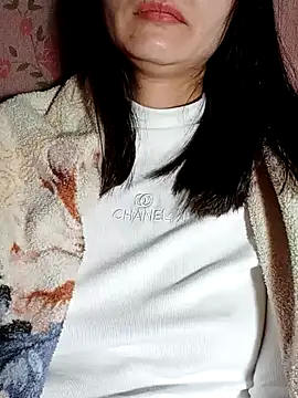 Snapshot of Cute20love20 chatting on 01-17-25, 07:38 Cute20love20 online show from 01-17-25, 07:38