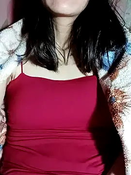 Snapshot of Cute20love20 chatting on 01-18-25, 07:48 Cute20love20 online show from 01-18-25, 07:48