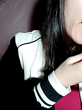 Snapshot of Cute20love20 chatting on 02-12-25, 08:07 Cute20love20 online show from 02-12-25, 08:07