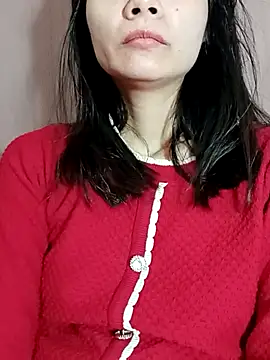 Snapshot of Cute20love20 chatting on 02-15-25, 08:33 Cute20love20 online show from 02-15-25, 08:33