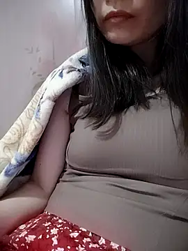 Snapshot of Cute20love20 chatting on 02-23-25, 07:44 Cute20love20 online show from 02-23-25, 07:44