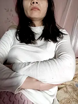 Snapshot of Cute20love20 chatting on 02-25-25, 03:27 Cute20love20 online show from 02-25-25, 03:27