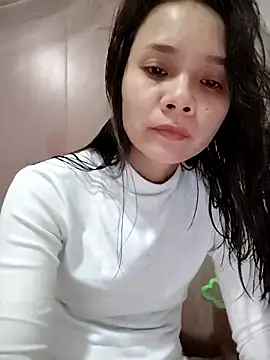Snapshot of Cute20love20 chatting on 03-08-25, 12:41 Cute20love20 online show from 03-08-25, 12:41