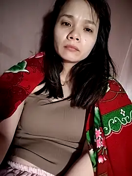 Snapshot of Cute20love20 chatting on 03-17-25, 08:30 Cute20love20 online show from 03-17-25, 08:30